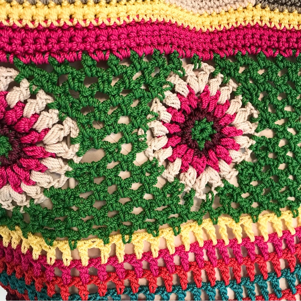 The Sak Ellis Crochet Hobo Bag Boho Granny Square NWOT - Picture 5 of 16